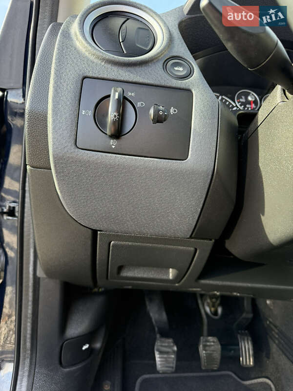 Хетчбек Ford Fusion 2007 в Луцьку фото 100 Хетчбек Ford Fusion 2007 в Луцьку