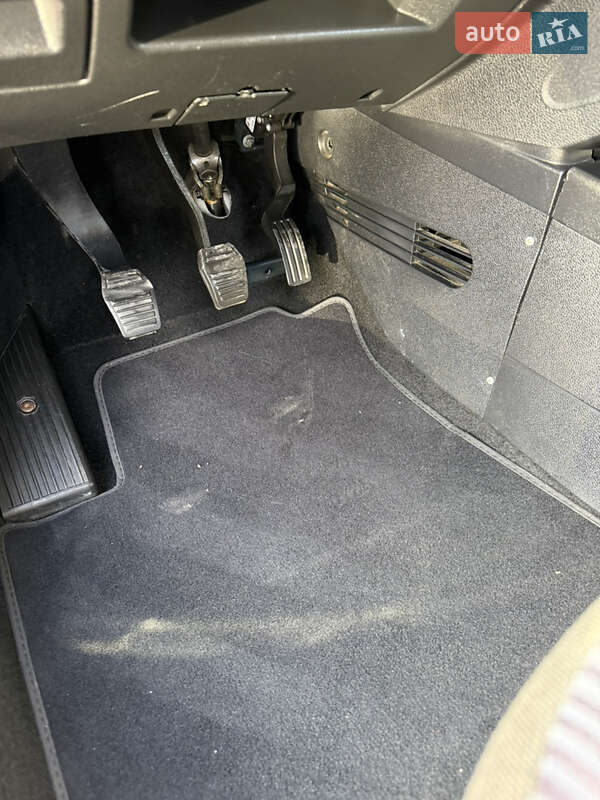 Хетчбек Ford Fusion 2007 в Луцьку фото 103 Хетчбек Ford Fusion 2007 в Луцьку