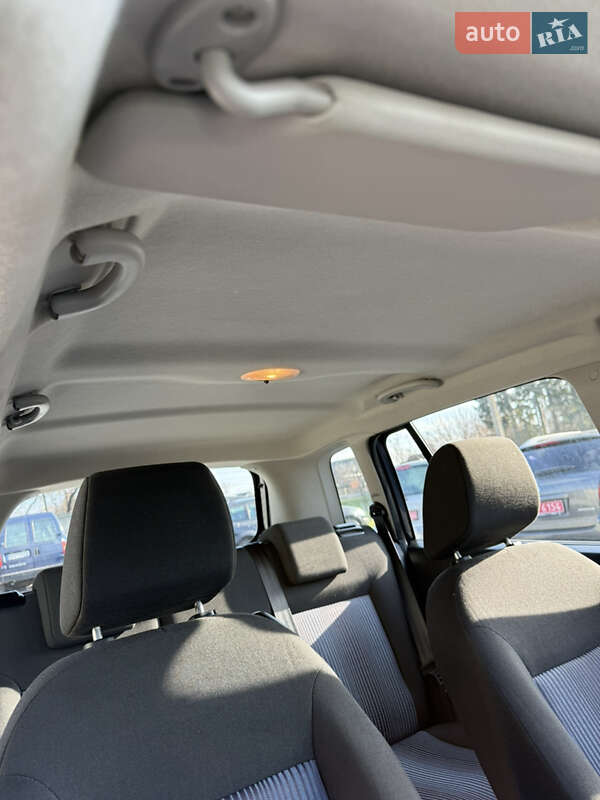 Хетчбек Ford Fusion 2007 в Луцьку фото 122 Хетчбек Ford Fusion 2007 в Луцьку