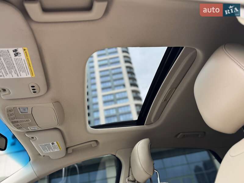 Седан Ford Fusion 2013 в Дніпрі