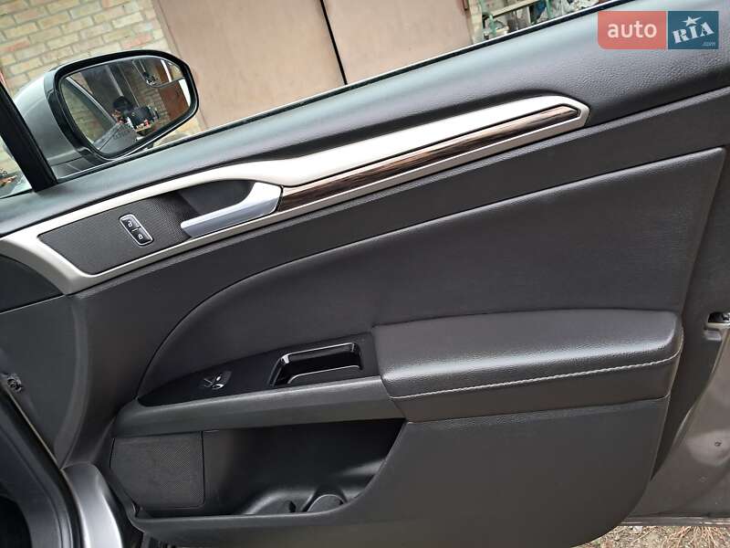 Седан Ford Fusion 2013 в Буче фото 16 Седан Ford Fusion 2013 в Буче