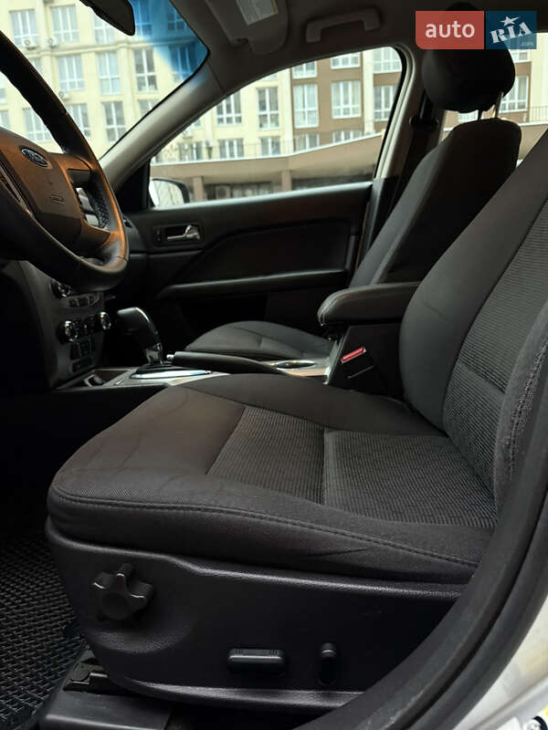 Седан Ford Fusion 2011 в Києві фото 22 Седан Ford Fusion 2011 в Києві