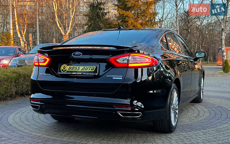 Седан Ford Fusion 2015 в Львове