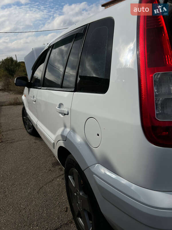 Хетчбек Ford Fusion 2010 в Добровеличківці фото 9 Хетчбек Ford Fusion 2010 в Добровеличківці