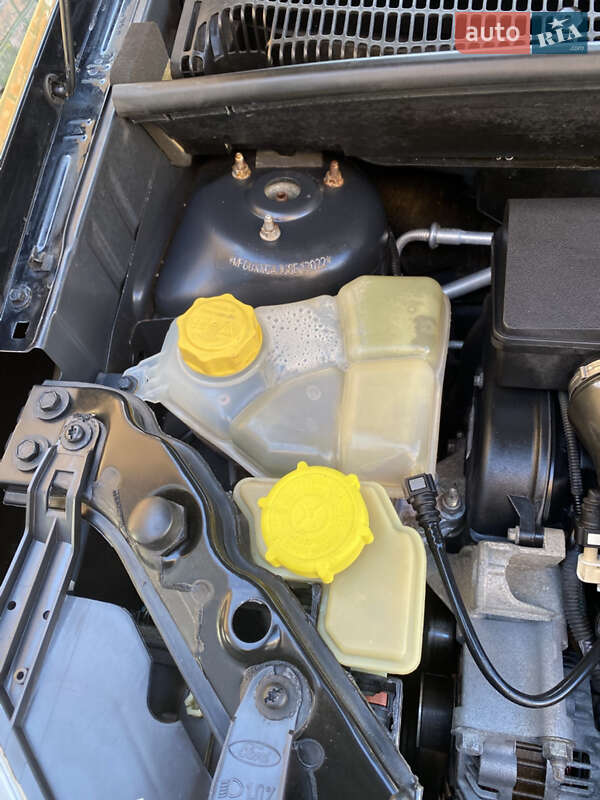 Хэтчбек Ford Fusion 2008 в Виннице фото 10 Хэтчбек Ford Fusion 2008 в Виннице