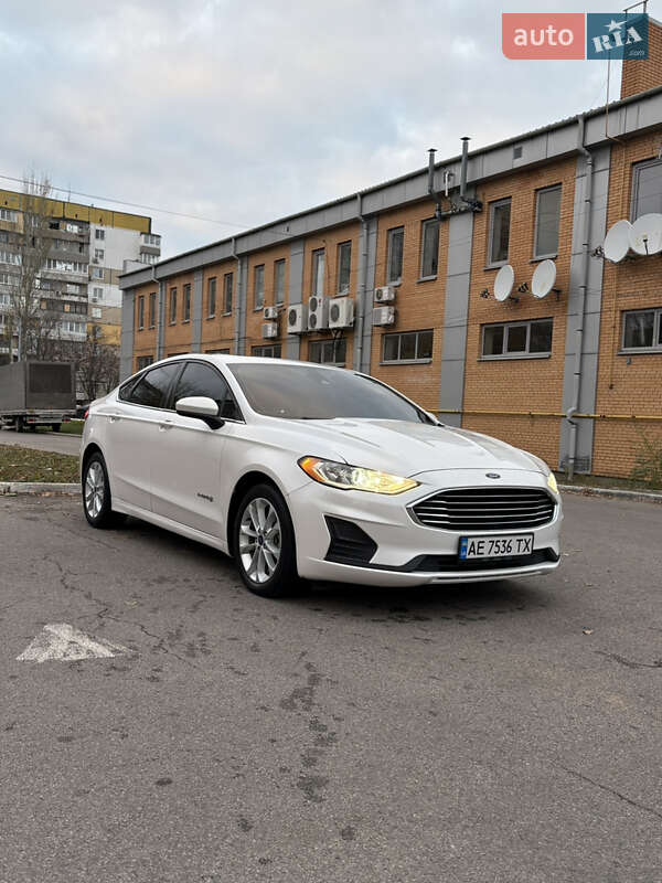 Седан Ford Fusion 2019 в Днепре фото 4 Седан Ford Fusion 2019 в Днепре