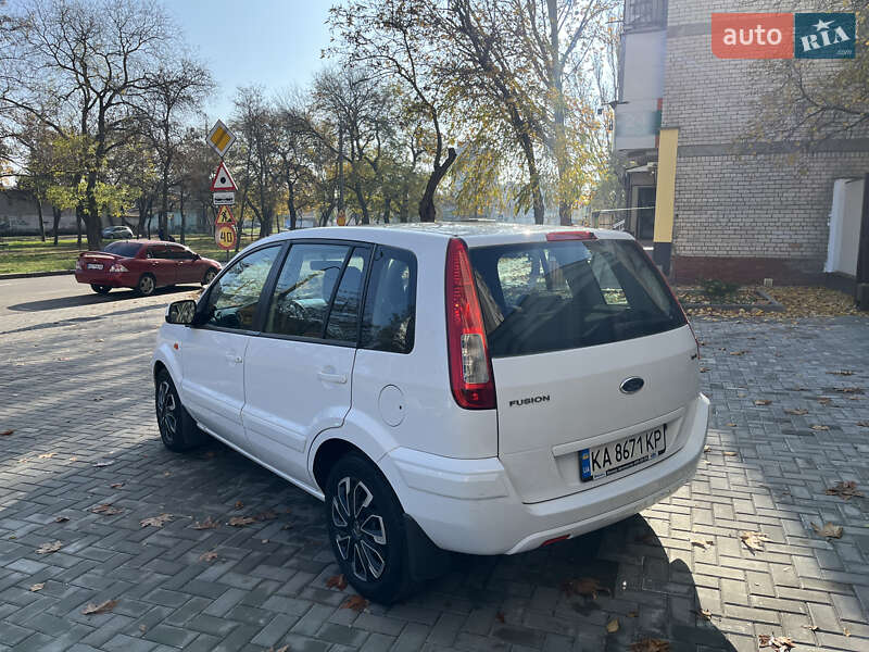 Хэтчбек Ford Fusion 2010 в Николаеве
