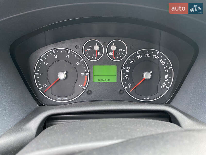 Хетчбек Ford Fusion 2006 в Житомирі