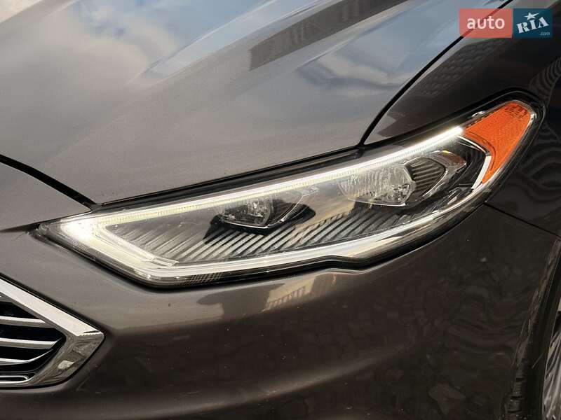 Седан Ford Fusion 2016 в Днепре