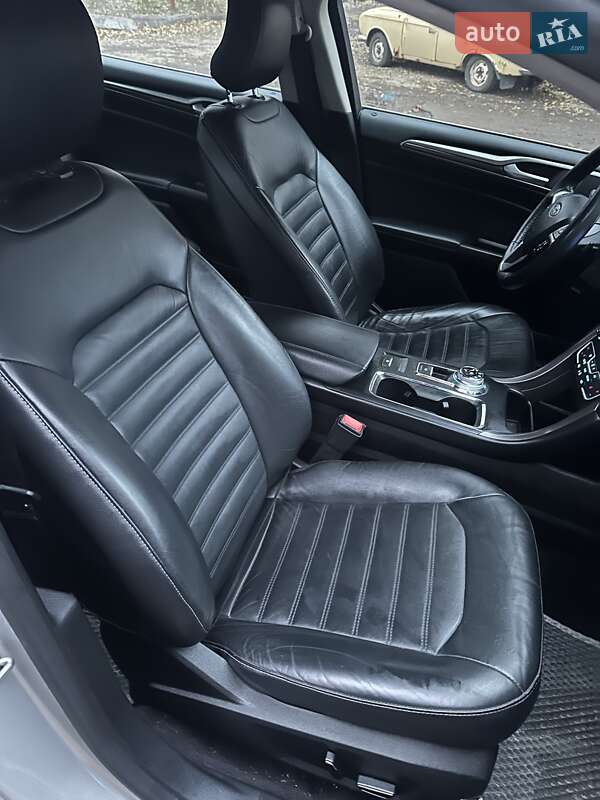 Седан Ford Fusion 2016 в Днепре фото 5 Седан Ford Fusion 2016 в Днепре