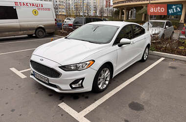 Седан Ford Fusion 2018 в Киеве