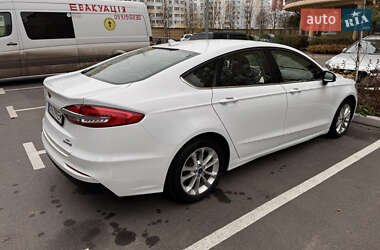 Седан Ford Fusion 2018 в Киеве