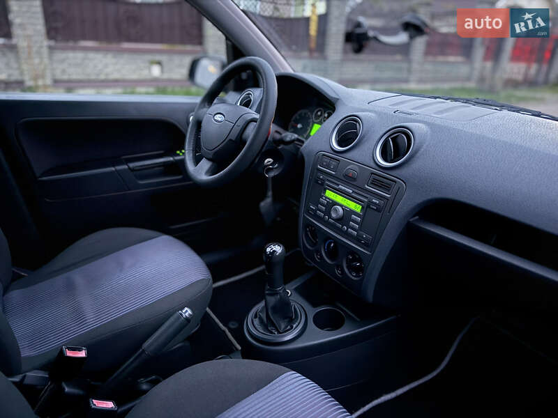 Хэтчбек Ford Fusion 2007 в Борисполе