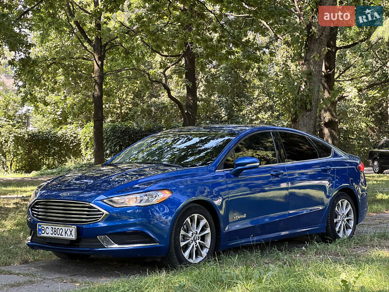 Седан Ford Fusion 2017 в Львові