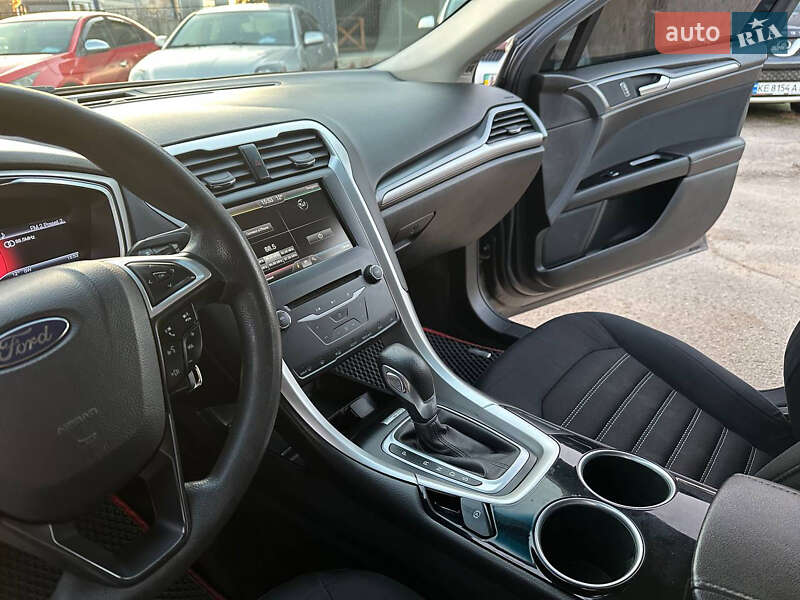 Седан Ford Fusion 2013 в Дніпрі фото 9 Седан Ford Fusion 2013 в Дніпрі