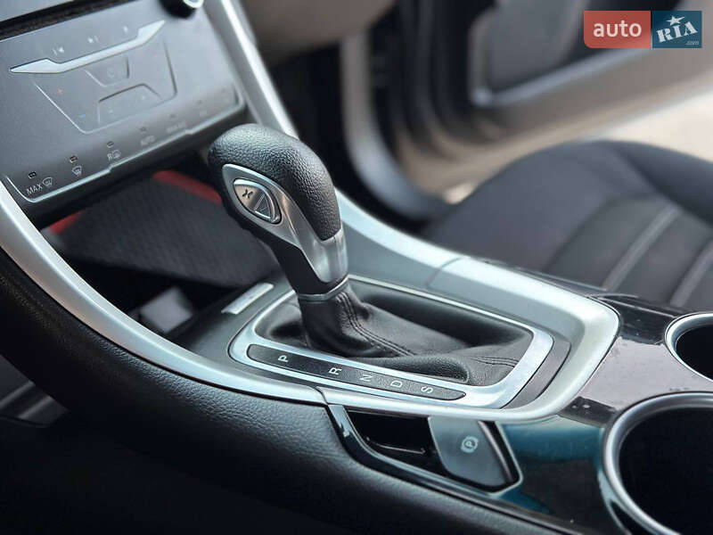 Седан Ford Fusion 2013 в Дніпрі фото 16 Седан Ford Fusion 2013 в Дніпрі