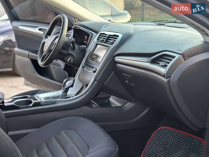 Седан Ford Fusion 2013 в Дніпрі фото 30 Седан Ford Fusion 2013 в Дніпрі