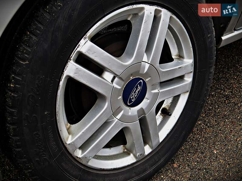 Хетчбек Ford Fusion 2008 в Черкасах фото 5 Хетчбек Ford Fusion 2008 в Черкасах