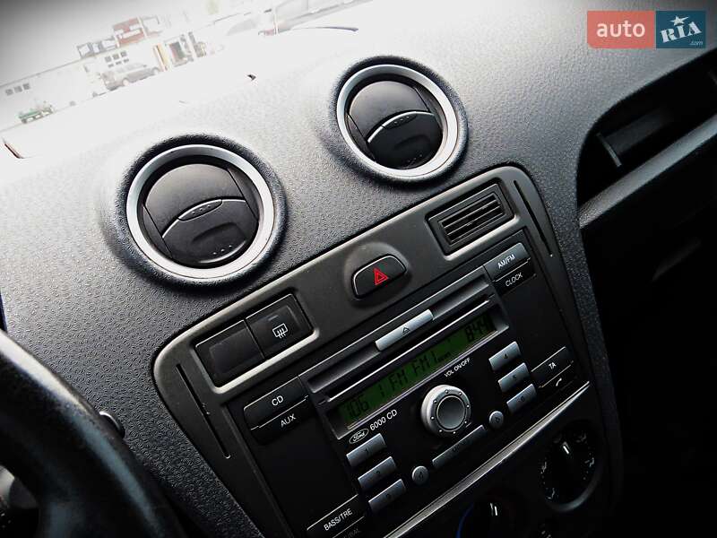 Хетчбек Ford Fusion 2008 в Черкасах фото 9 Хетчбек Ford Fusion 2008 в Черкасах