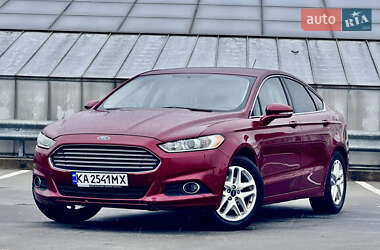 Седан Ford Fusion 2015 в Києві