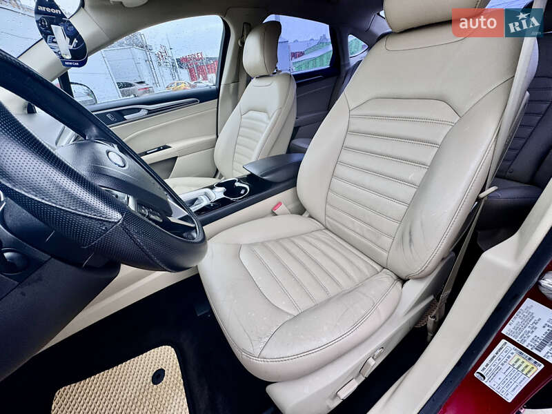 Седан Ford Fusion 2015 в Киеве