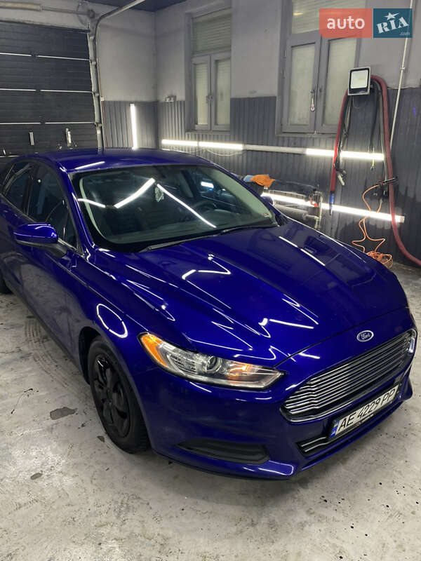Седан Ford Fusion 2013 в Ірпені