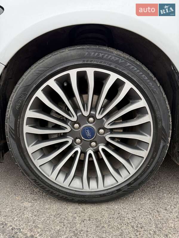 Седан Ford Fusion 2018 в Белой Церкви