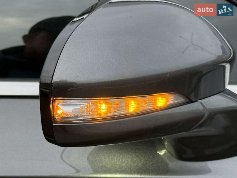 Седан Ford Fusion 2016 в Києві фото 29 Седан Ford Fusion 2016 в Києві