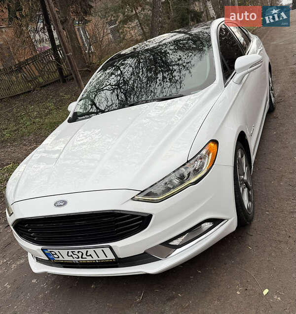 Седан Ford Fusion 2016 в Полтаві