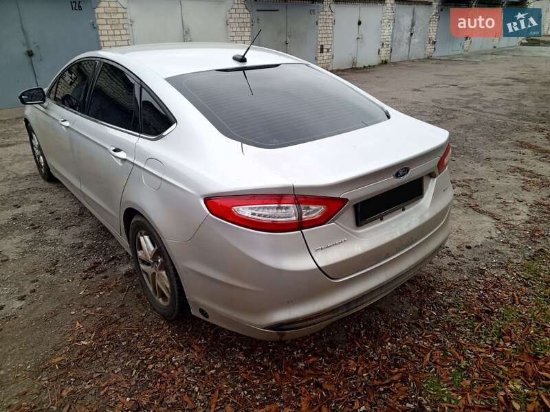 Седан Ford Fusion 2013 в Кременчуге фото 2 Седан Ford Fusion 2013 в Кременчуге