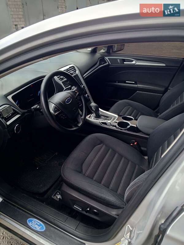 Седан Ford Fusion 2013 в Кременчуге фото 11 Седан Ford Fusion 2013 в Кременчуге