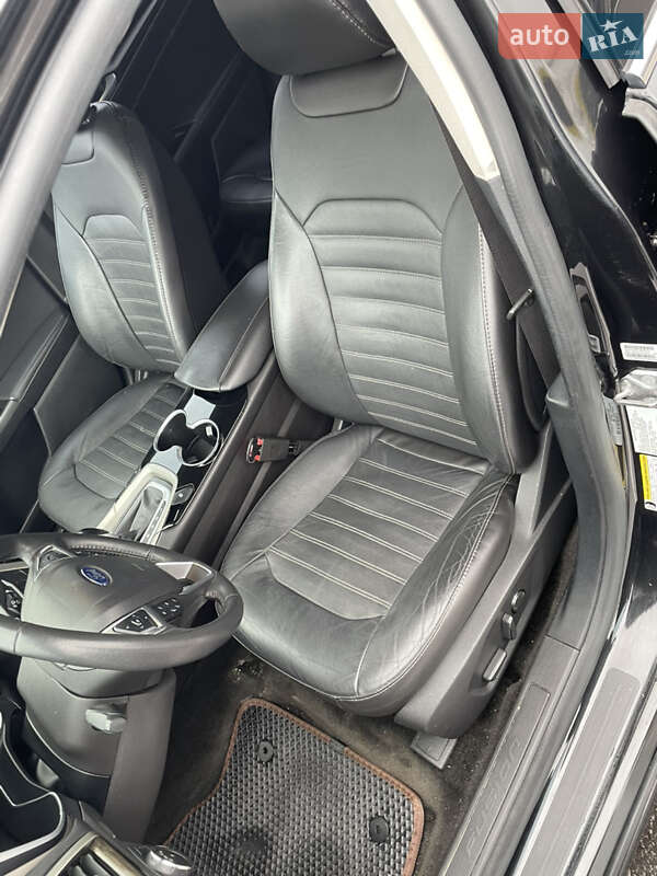 Седан Ford Fusion 2015 в Киеве