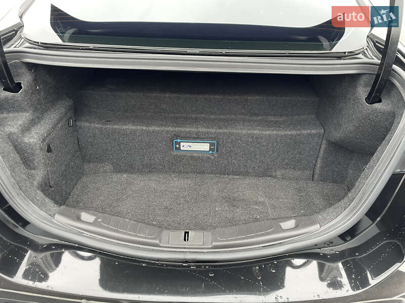 Седан Ford Fusion 2015 в Киеве