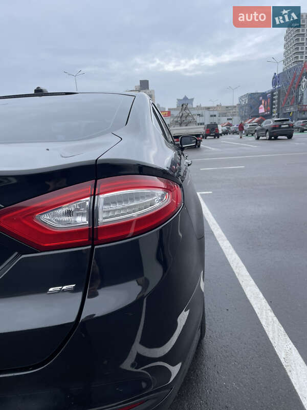 Седан Ford Fusion 2015 в Киеве