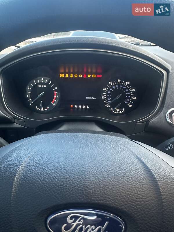 Седан Ford Fusion 2018 в Киеве фото 6 Седан Ford Fusion 2018 в Киеве