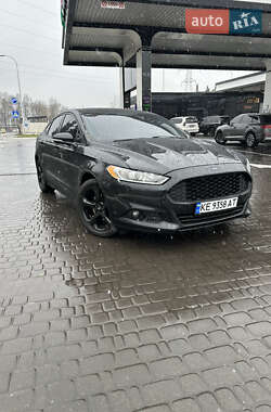 Седан Ford Fusion 2015 в Дніпрі