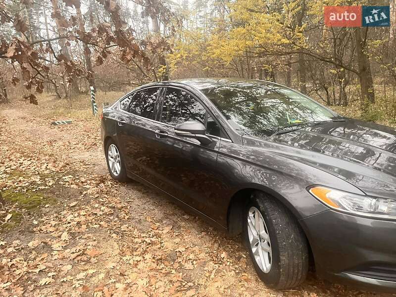 Седан Ford Fusion 2014 в Киеве