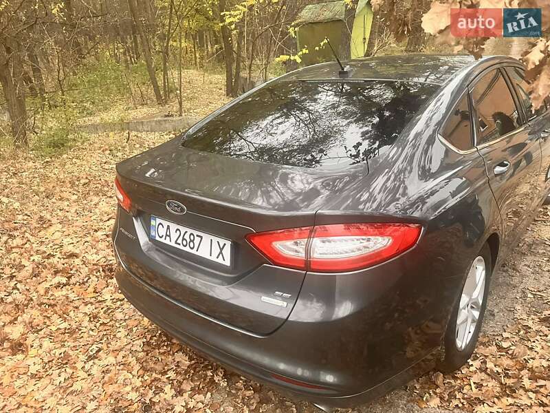 Седан Ford Fusion 2014 в Киеве