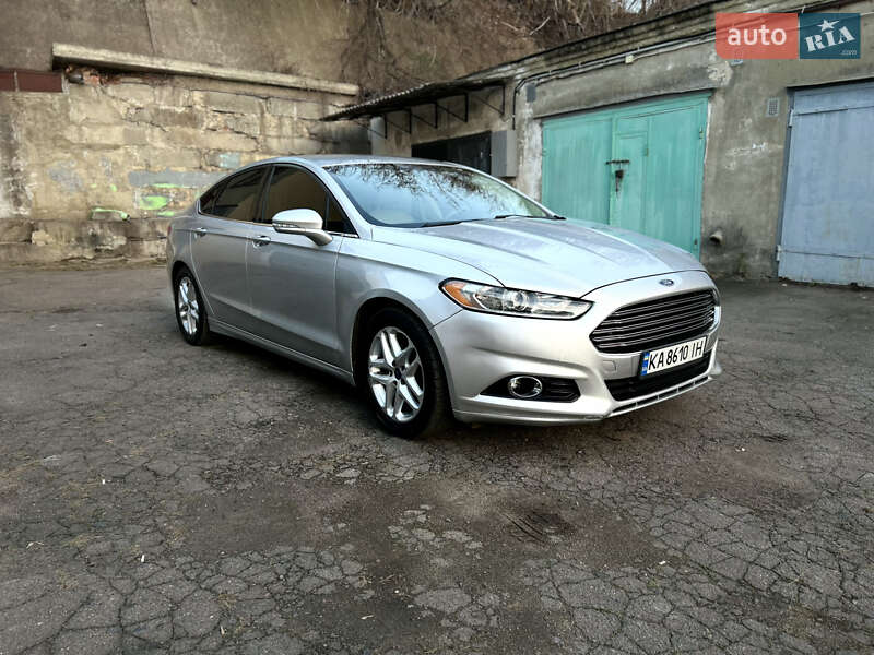 Седан Ford Fusion 2015 в Ровно фото 8 Седан Ford Fusion 2015 в Ровно