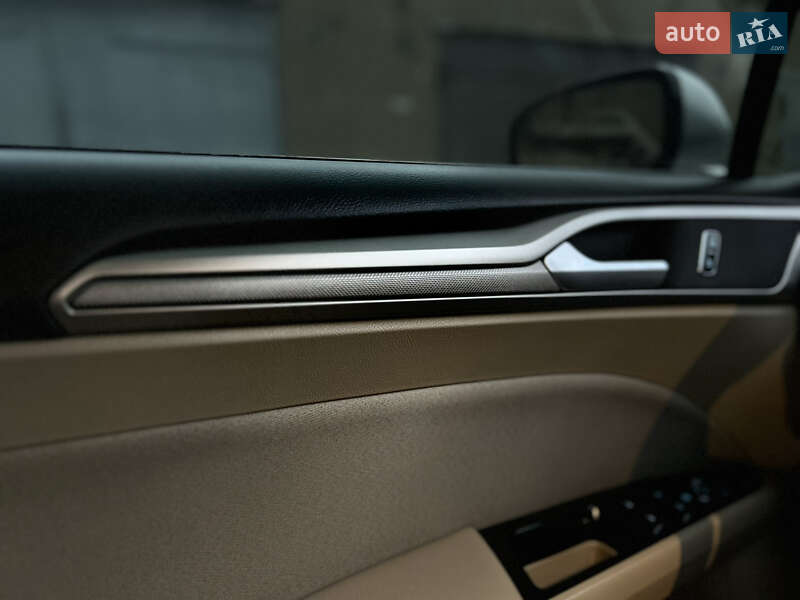 Седан Ford Fusion 2015 в Ровно фото 56 Седан Ford Fusion 2015 в Ровно