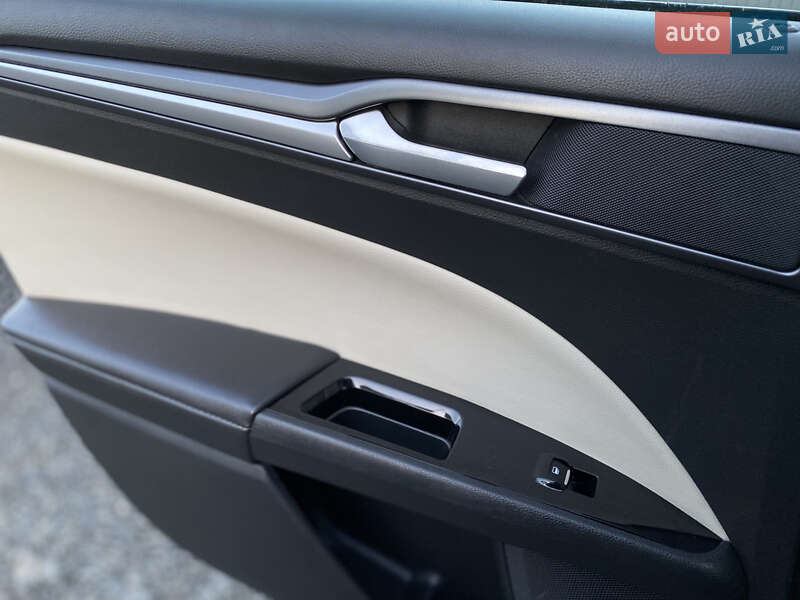 Седан Ford Fusion 2015 в Луцке фото 31 Седан Ford Fusion 2015 в Луцке