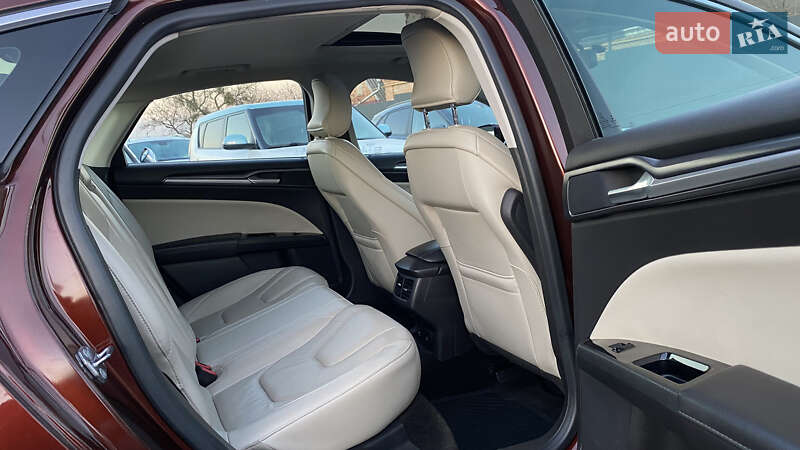 Седан Ford Fusion 2015 в Луцке фото 54 Седан Ford Fusion 2015 в Луцке