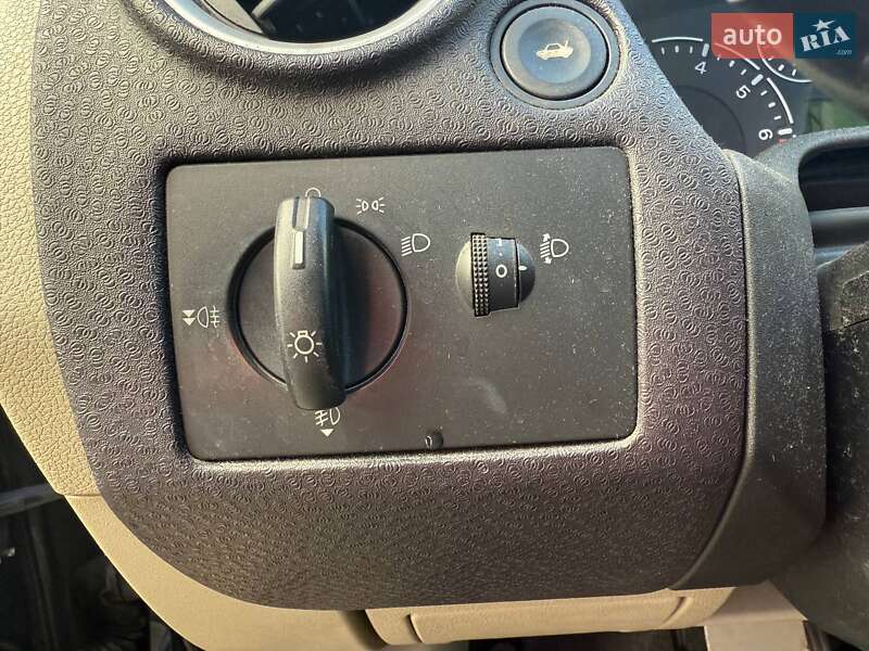 Хэтчбек Ford Fusion 2007 в Киеве