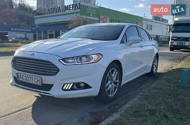 Седан Ford Fusion 2014 в Киеве