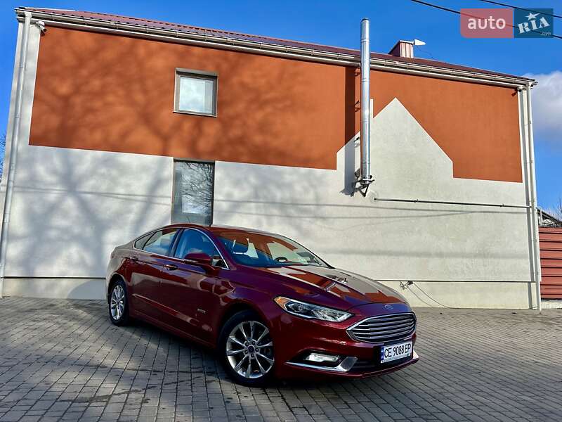 Седан Ford Fusion 2016 в Чернівцях
