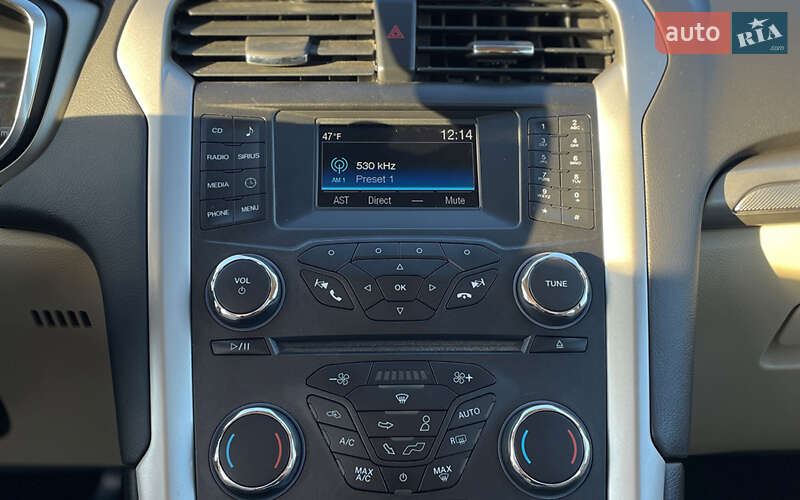 Седан Ford Fusion 2014 в Львове