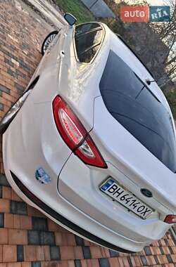 Седан Ford Fusion 2013 в Беляевке