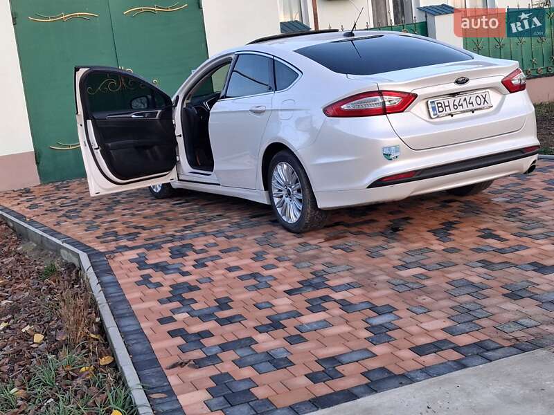 Седан Ford Fusion 2013 в Беляевке