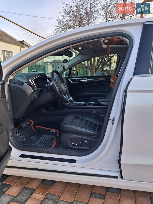 Седан Ford Fusion 2013 в Беляевке