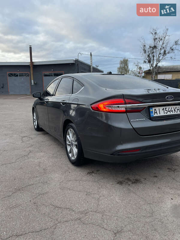 Седан Ford Fusion 2017 в Житомирі